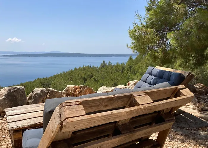 Sea View Eco House With Private Pool, 250M To Beach - Falcon View Hvar