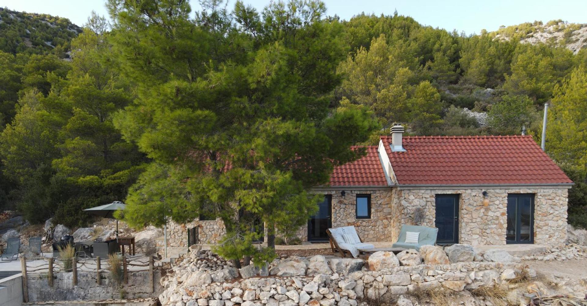 Sea View Eco House With Private Pool, 250m To - Falcon View Hvar
