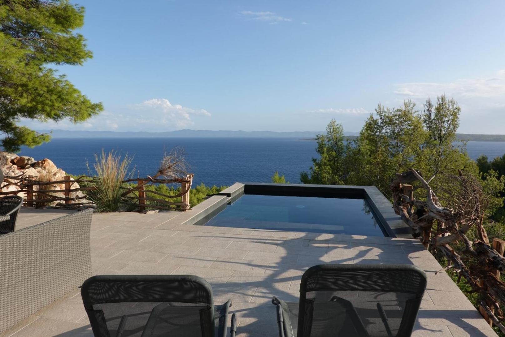 Sea View Eco House With Private Pool, 250m To - Falcon View Hvar *