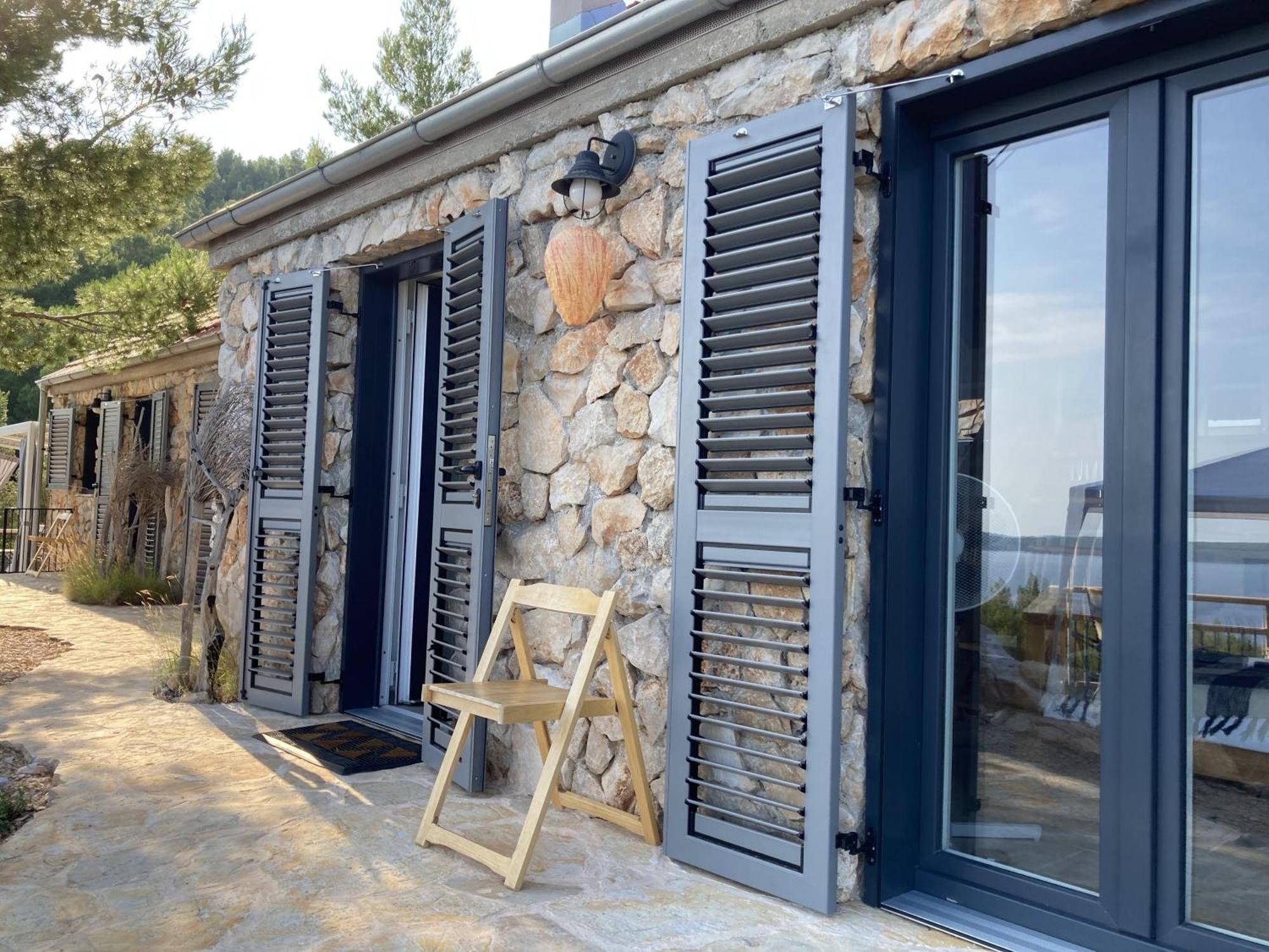 Sea View Eco House With Private Pool, 250m To - Falcon View Hvar Zavala