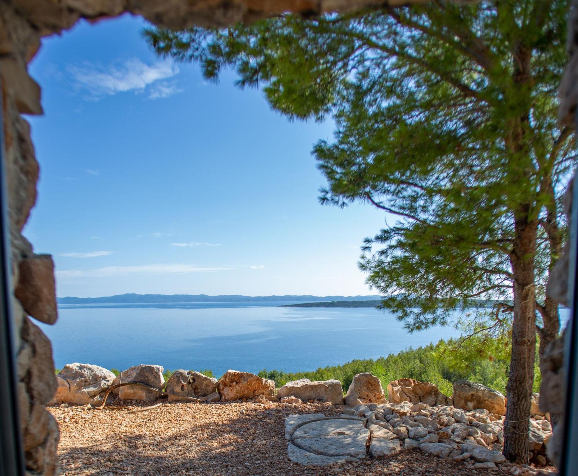 Villa Sea View Eco House With Private Pool, 250m To - Falcon View Hvar *